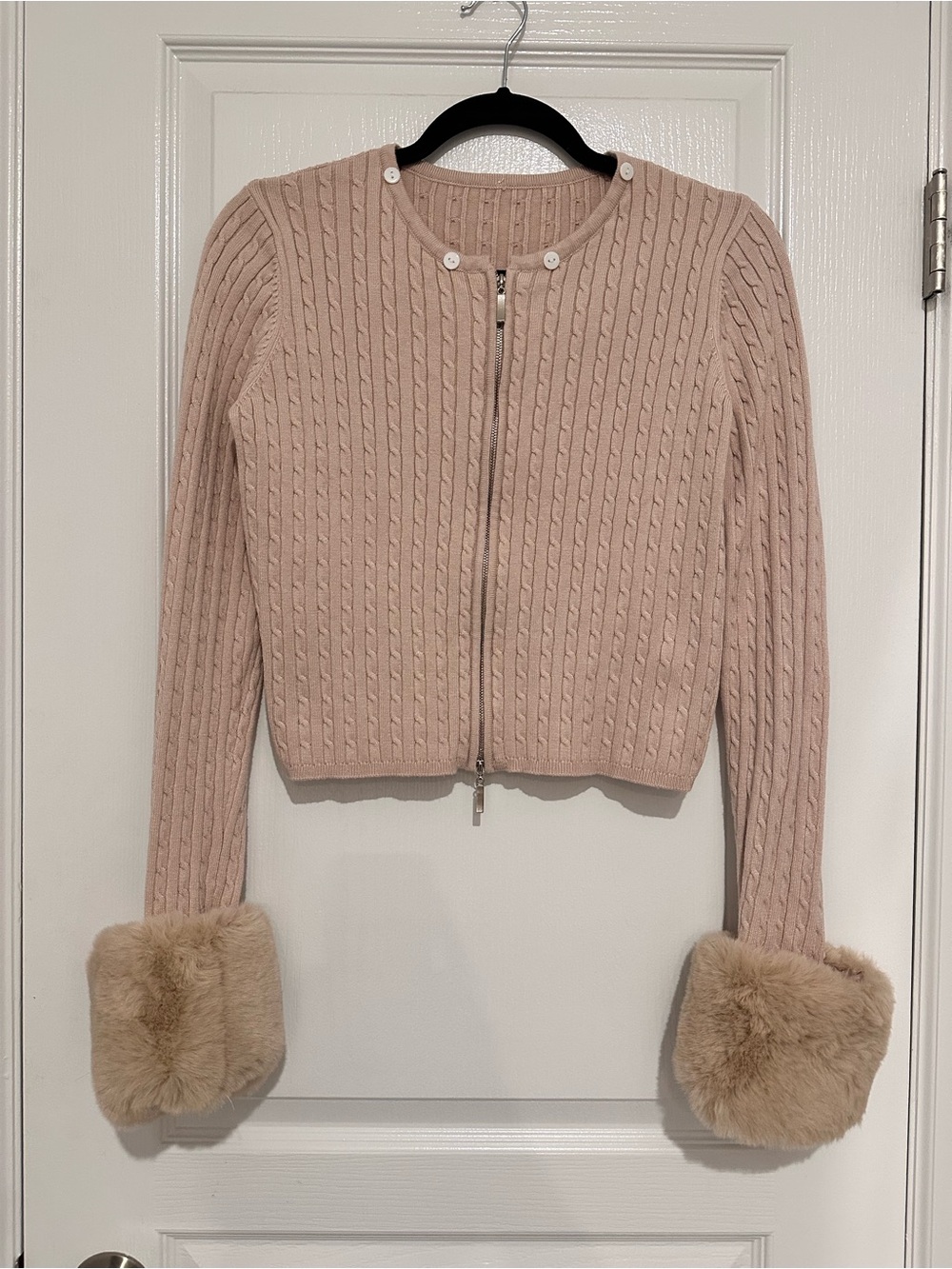 Beige Cable Knit Zip Cardigan w/ Faux Fur Cuffs